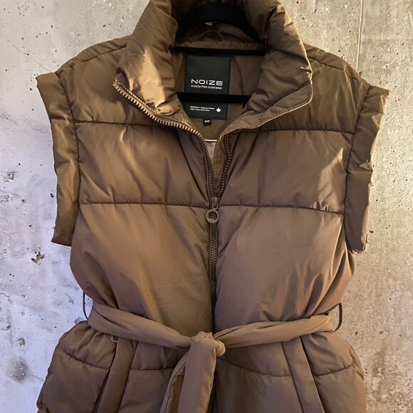 Noize- Canadian Cruelty Free Vest - Picture 1 of 7